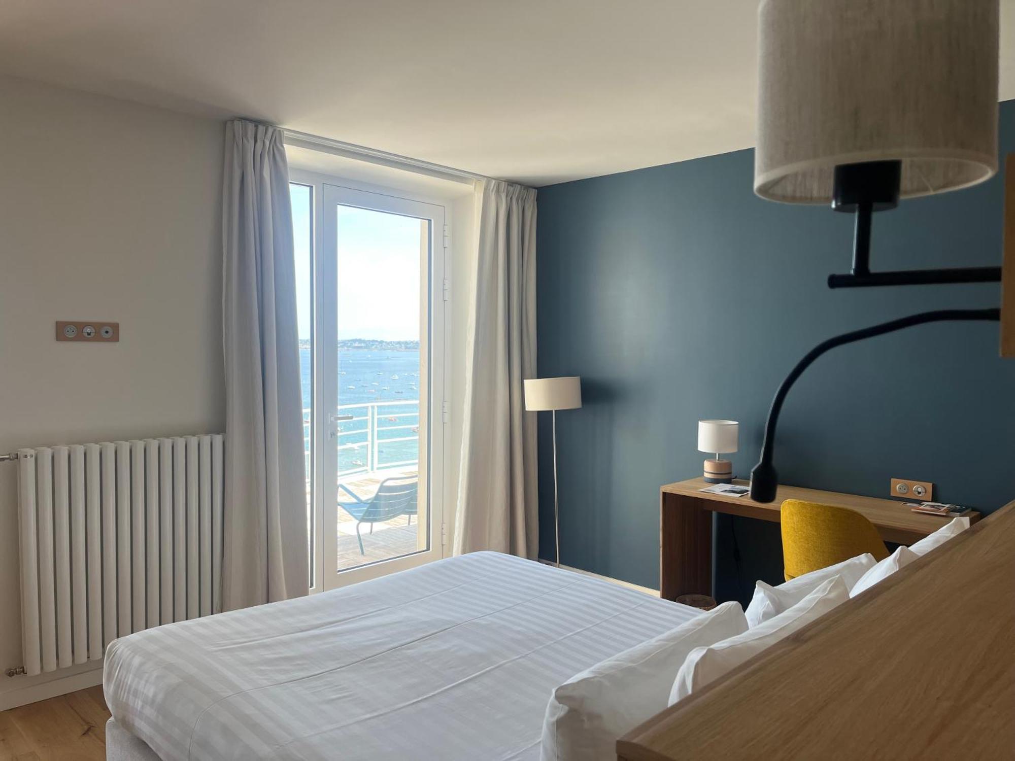 Hotel Logis De 4*