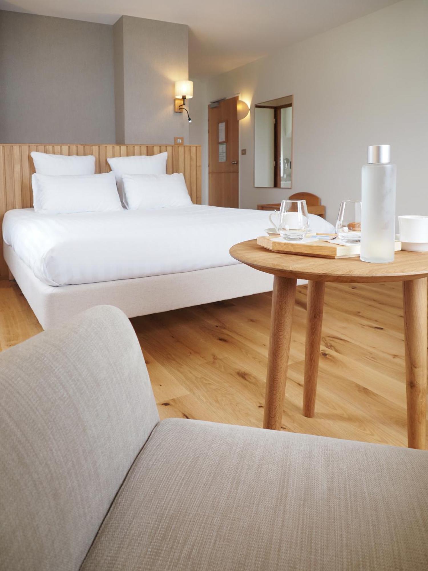 Logis De Hotel
